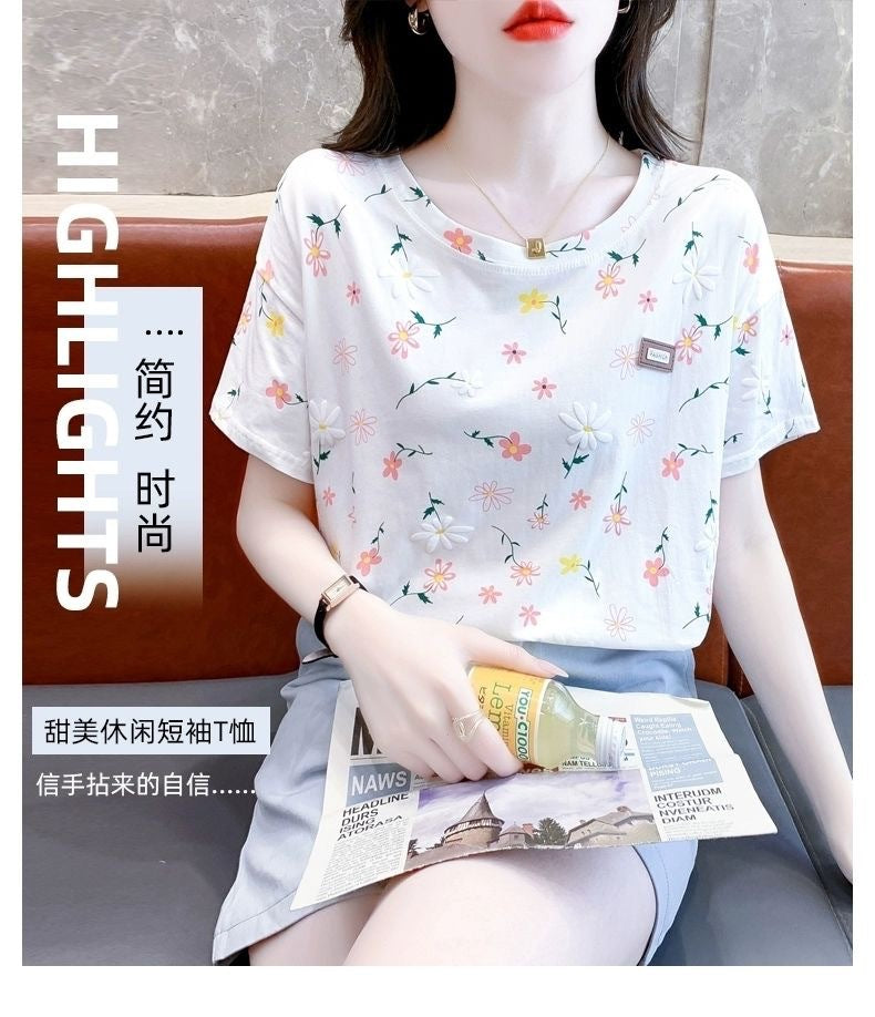Short-sleeved T-shirt Women's Top Summer New Loose plus size Small Fresh Design Sense Niche T-shirt Floral Shirt